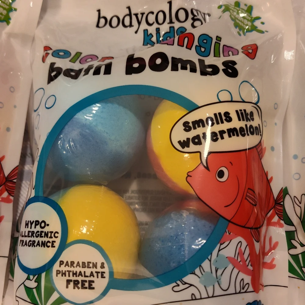 NWT! 3pks- Bodycology Kids Color Changing Bath Bombs Bundle